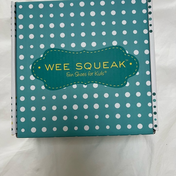 Wee Squeak Monkey Face Kids Shoes - Gray and Red size 4 NWT - Picture 6 of 6